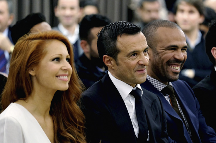 Jorge Mendes sa suprugom Sandrom s kojom ima troje djece, a dvoje ima iz prethodnog braka