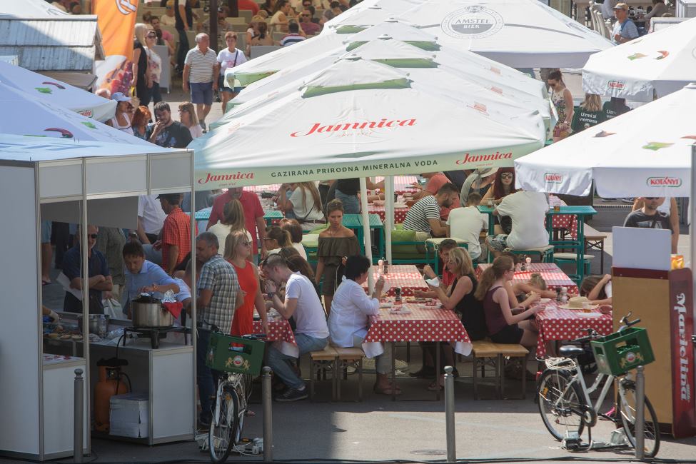 02.09.2016. Rijeka - Food Festival Rijeka odzava se za vikend na Rijeckom Korzu. Photo: Nel Pavletic/PIXSELL