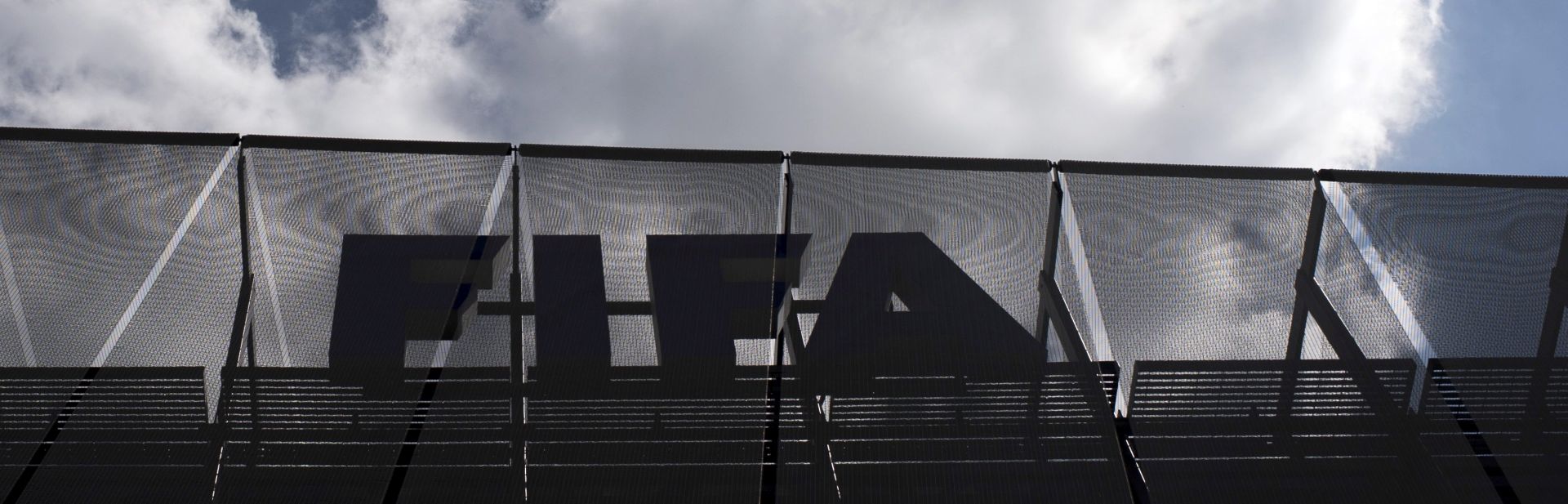 Švicarske vlasti istražuju 133 sumnjive financijske transakcije FIFA-e