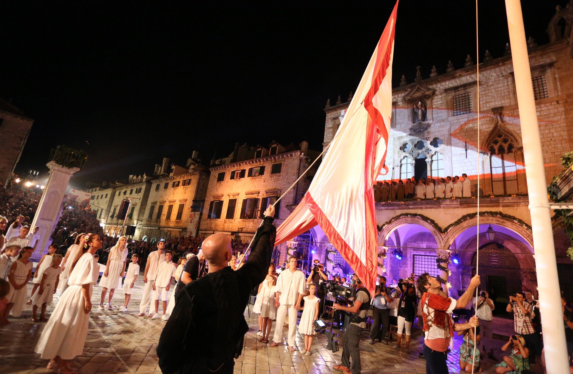 10.07.2015., Dubrovnik - Podizanjem festivalske zastave Libertas uz stihove Himne slobodi otvorene su 66. Dubrovacke ljetne igre. 
Photo: Grgo Jelavic/PIXSELL