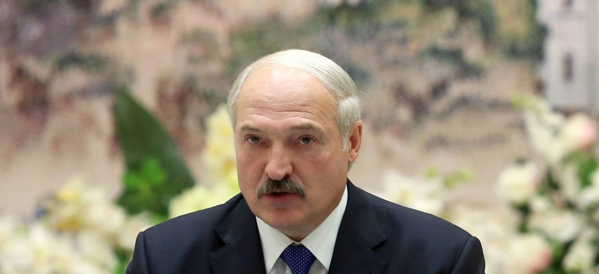 epa04961056 Belarussian President Alexander Lukashenko delivers his speech during a ceremony of 'Prayer for Belarus' at the temple-monument in honor of All Saints in Minsk, Belarus, 02 October 2015.  EPA/NIKOLAI PETROV/BELTA / POOL
