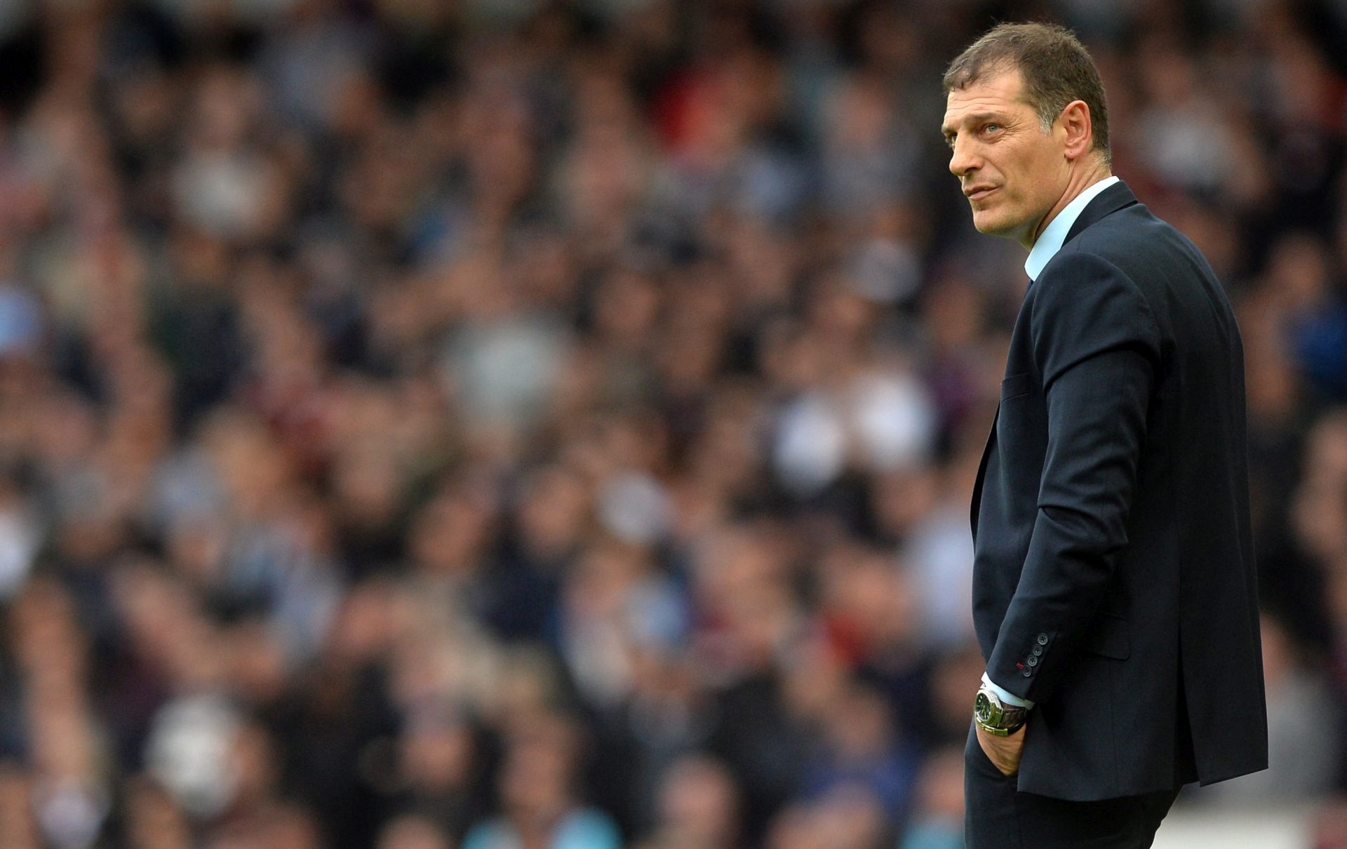 epa04993501 West Ham United's Manager Slaven Bilic reacts during the English Premier League soccer match between West Ham United and Chelsea at The Boleyn Ground in London, Britain, 24 October 2015.  EPA/HANNAH MCKAY EDITORIAL USE ONLY. No use with unauthorized audio, video, data, fixture lists, club/league logos or 'live' services. Online in-match use limited to 75 images, no video emulation. No use in betting, games or single club/league/player publications