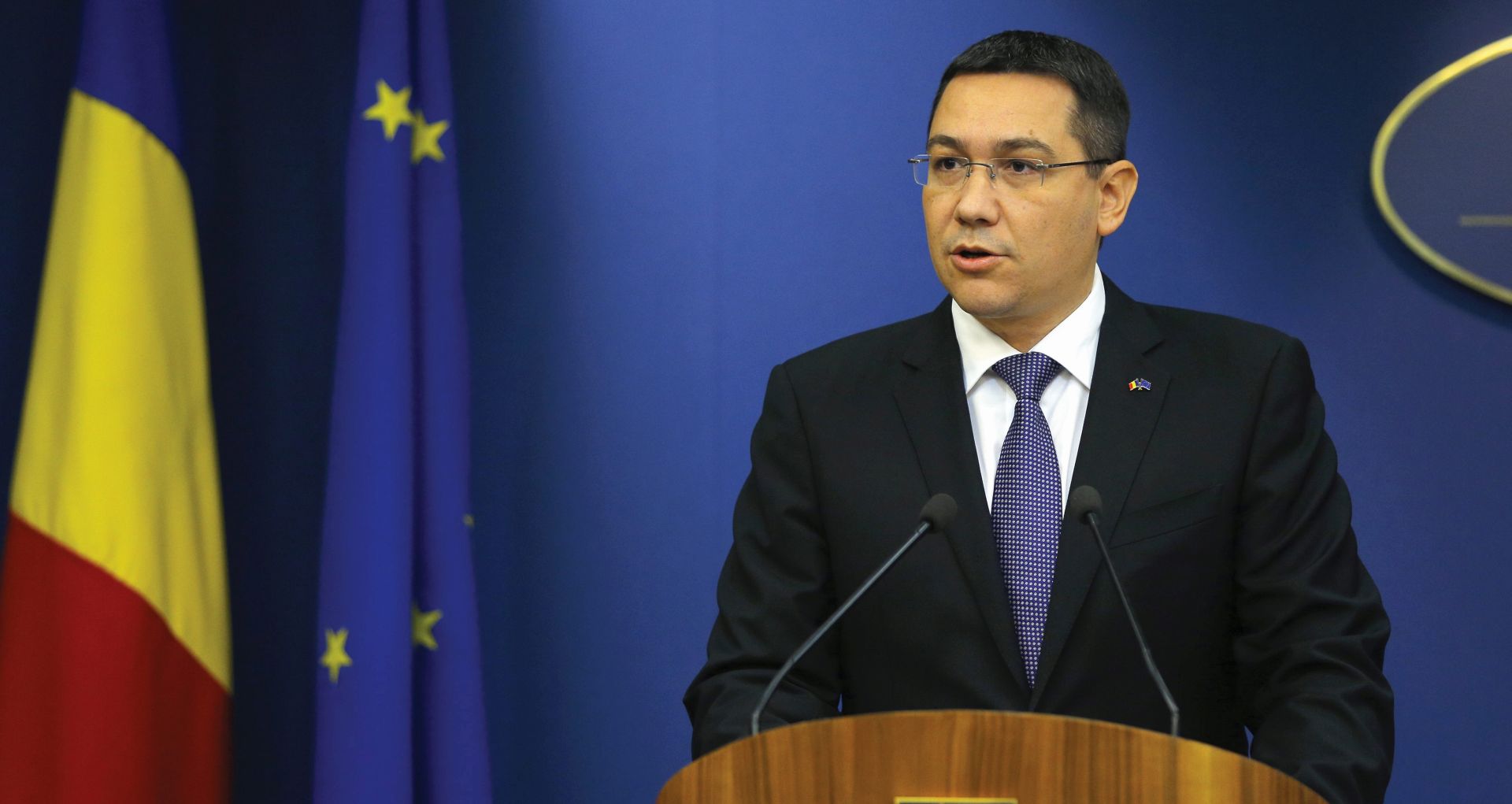 ZBOG POŽARA U NOĆNOM KLUBU Rumunjski premijer Victor Ponta podnio ostavku
