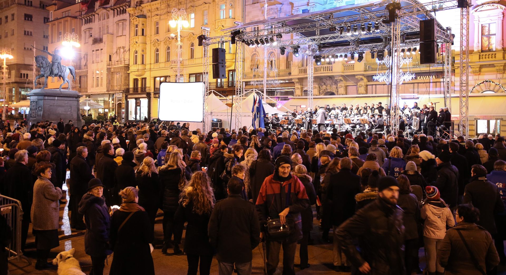 U Zagrebu održana komemoracija žrtvama terorističkog napada u Parizu