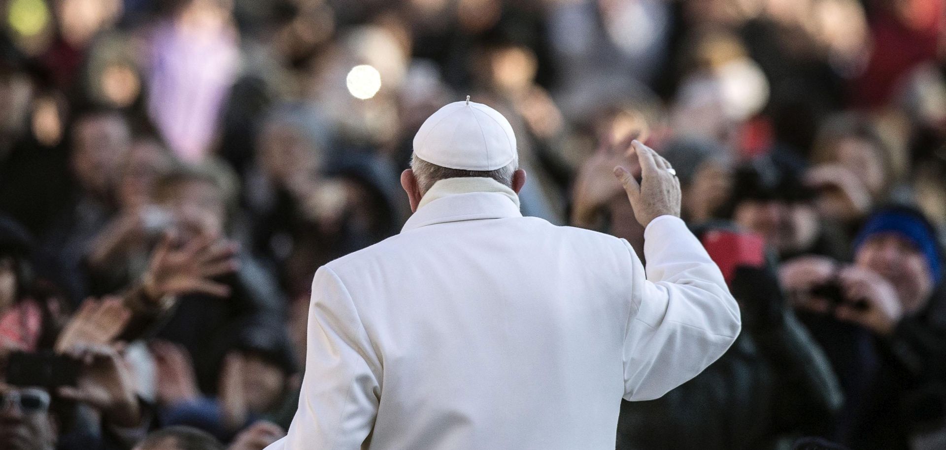 Papa: Mediji bi trebali dati više prostora pozitivnim vijestima