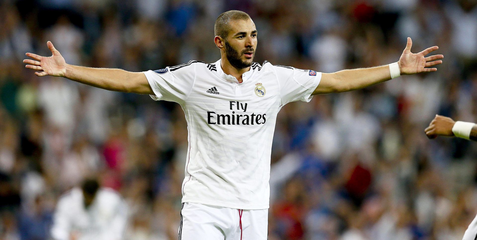 epa05063671 (FILE) File picture dated 16 September 2014 of Real Madrid's French striker Karim Benzema celebrating after scoring the 5-1 lead during the UEFA Champions League Group B soccer match between Real Madrid and FC Basel at Santiago Bernabeu stadium in Madrid, Spain. The French soccer federation announced 10 December 2015 that is suspending Karim Benzema from the national soccer team over a sex tape blackmail case.  EPA/JUANJO MARTIN