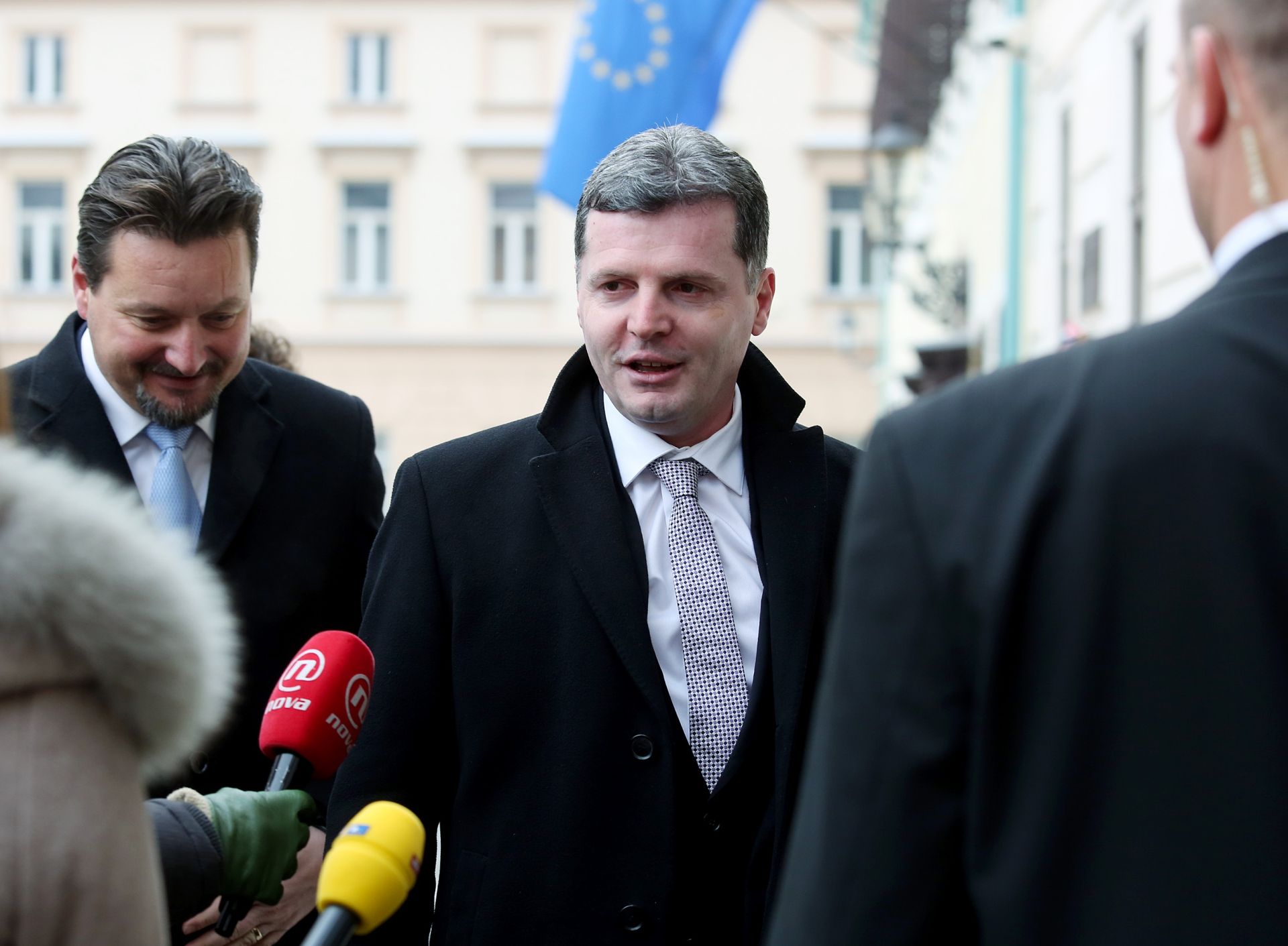 23.01.2016., Zagreb - Novi ministri dolaze na sjednicu vlade. Dario Nakic.
Photo: Goran Jakus/PIXSELL