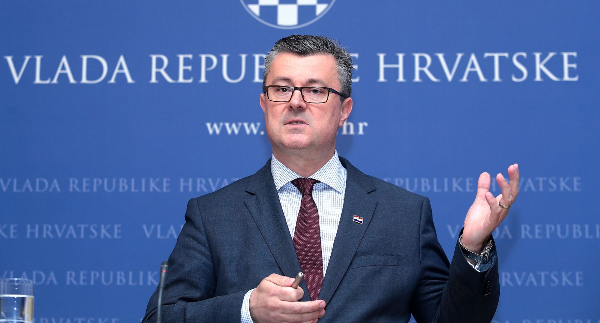 REFORME Orešković: Reformama slomiti javni dug i ubrzati rast