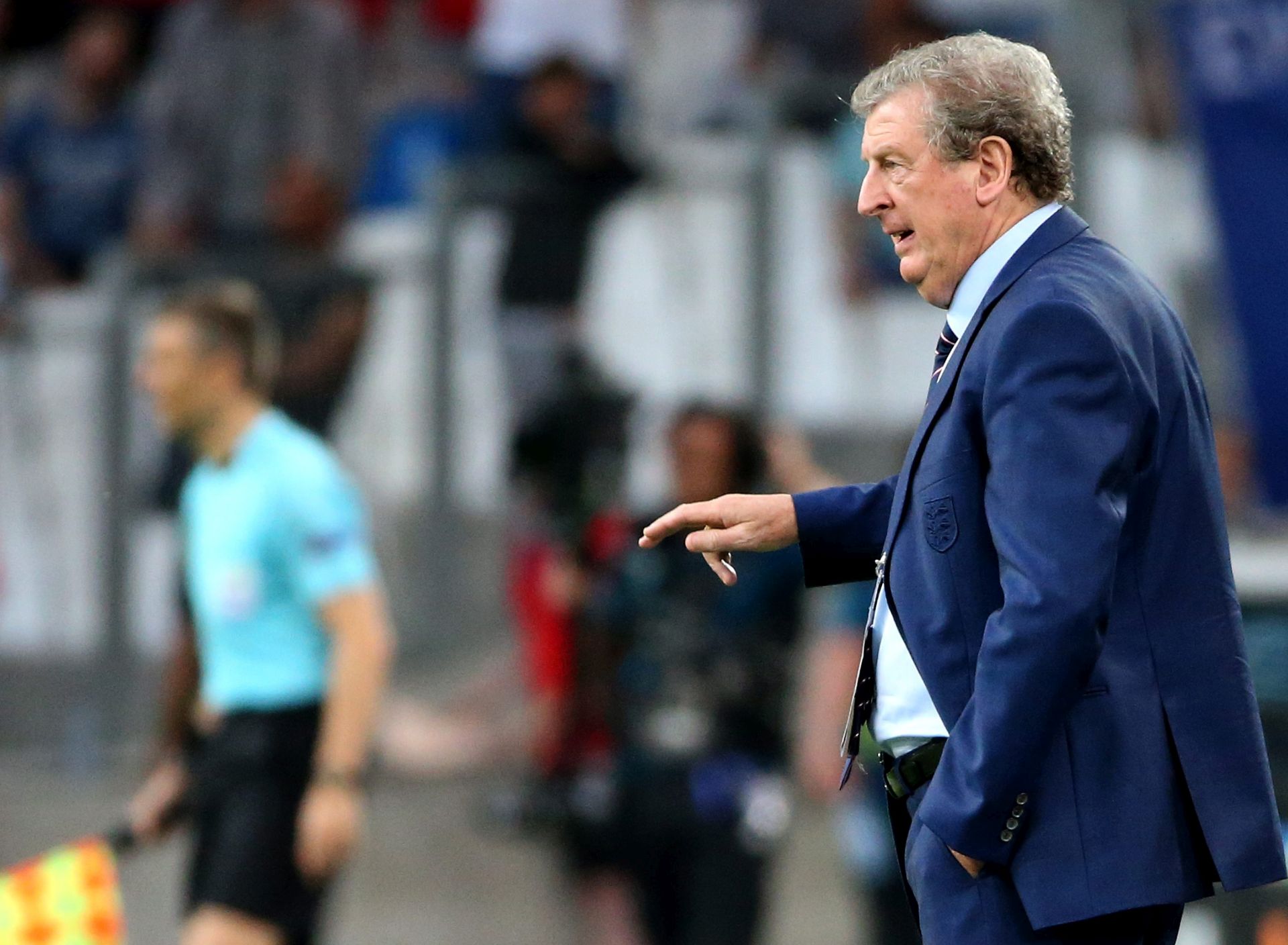 epa05358151 England's coach Roy Hodgson gives instructions during the UEFA EURO 2016 group B preliminary round match between England and Russia at Stade Velodrome in Marseille, France, 11 June 2016.

(RESTRICTIONS APPLY: For editorial news reporting purposes only. Not used for commercial or marketing purposes without prior written approval of UEFA. Images must appear as still images and must not emulate match action video footage. Photographs published in online publications (whether via the Internet or otherwise) shall have an interval of at least 20 seconds between the posting.)  EPA/TOLGA BOZOGLU   EDITORIAL USE ONLY  EPA/TOLGA BOZOGLU   EDITORIAL USE ONLY  EDITORIAL USE ONLY