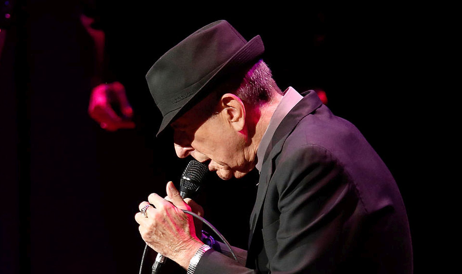 NEW YORK, NY - APRIL 06:  Singer/musician Leonard Cohen performs at Radio City Music Hall on April 6, 2013 in New York City.  (Photo by Jemal Countess/Getty Images)