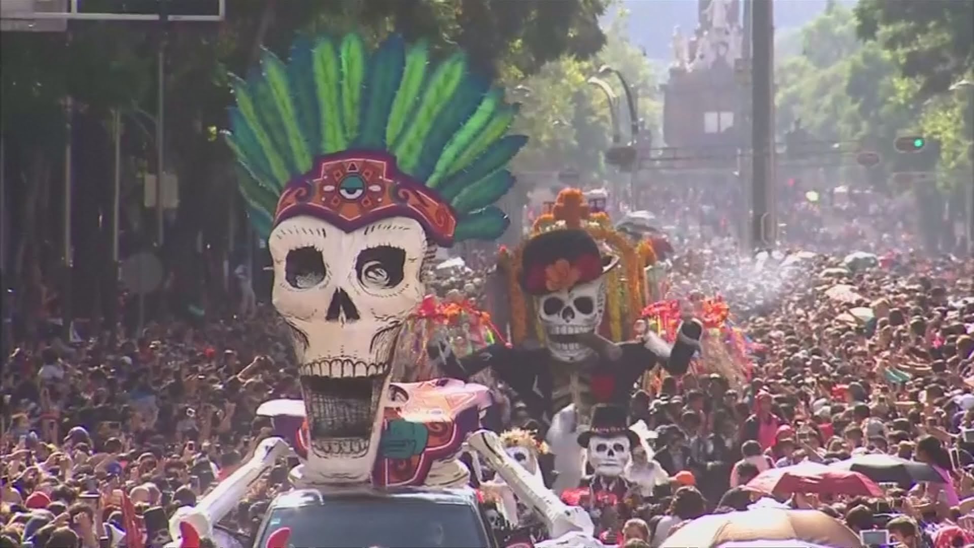 VIDEO: Parada za Dan mrtvih u Mexico cityu