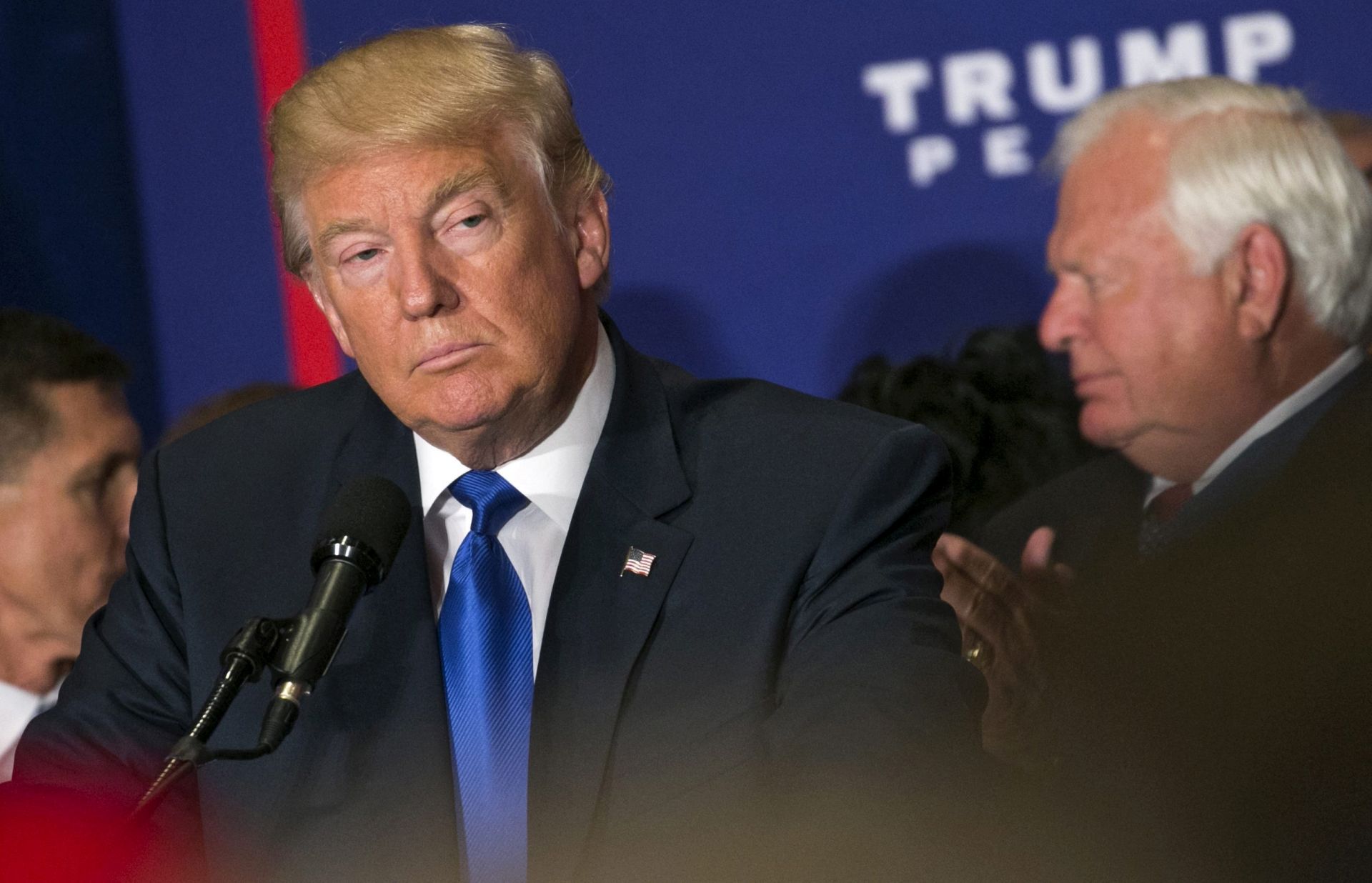 “SLAB LIDER”: Trump se obrušio na predsjednika Zastupničkog doma