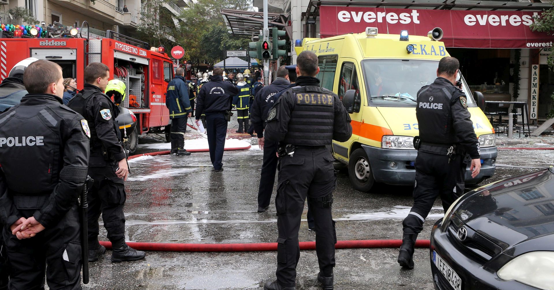 EKSPLOZIJA U FAST-FOOD RESTORANU U centru Atene jedna žena poginula, još pet osoba ozllijeđeno