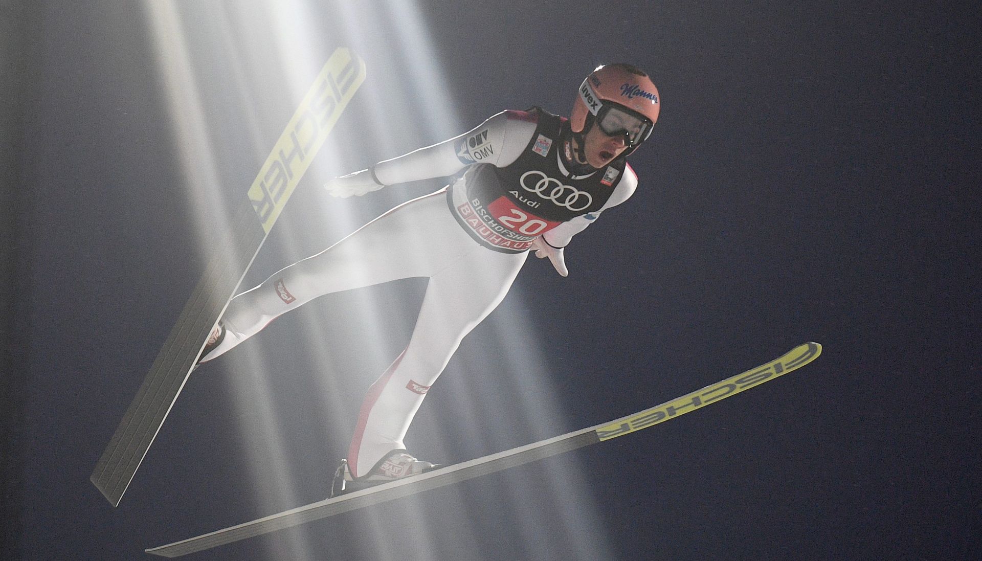 epa05701725 Stefan Kraft of Austria is airborne during the fourth stage of the 65th Four Hills Ski Jumping Tournament on the Paul Ausserleitner Hill in Bischofshofen, Austria, 06 January 2017.  EPA/CHRISTIAN BRUNA