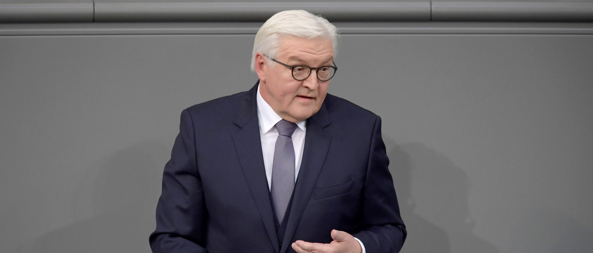 epa05787787 The newly elected German President Frank-Walter Steinmeier speaks during the Federal Assembly (Bundesversammlung) at the German 'Bundestag' parliament in Berlin, Germany, 12 February 2017. The German Federal Assembly is a special political institution that only convenes to elect the Head of State. The constitutional body gathers all members of the German 'Bundestag' Parliament and the same number of representatives of all fields of society delegated by the 16 German Federal states.  EPA/CLEMENS BILAN