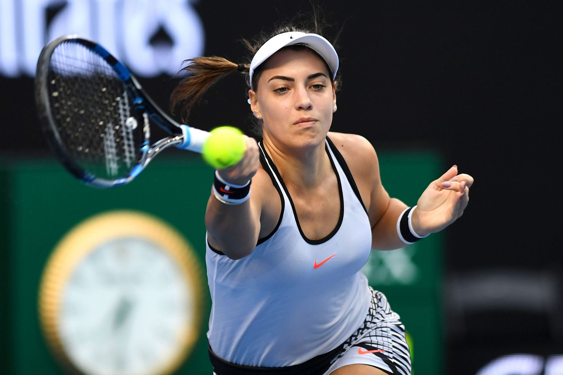 epa05730047 Ana Konjuh of Croatia in action against Daria Gavrilova of Australia during the Women's Singles match in round 2 at the Australian Open Grand Slam tennis tournament in Melbourne, Australia, 19 January 2017.  EPA/LUKAS COCH AUSTRALIA AND NEW ZEALAND OUT