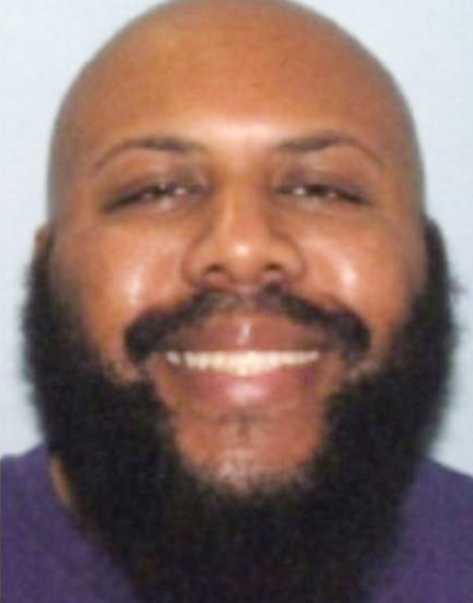 epa05911772 A handout photo made available by the Cleveland Police Department on 16 April 2017 reportedly shows Steve Stephens who is wanted for the shooting of an elderly man that was broadcast live on Facebook in Cleveland, Ohio, USA, 16 April 2017. According to police Stephens claims to have committed multiple homicides but that claim has not been verified.  EPA/CLEVELAND POLICE DEPARTMENT / HANDOUT HANDOUT BEST QUALITY AVAILABLE HANDOUT EDITORIAL USE ONLY/NO SALES