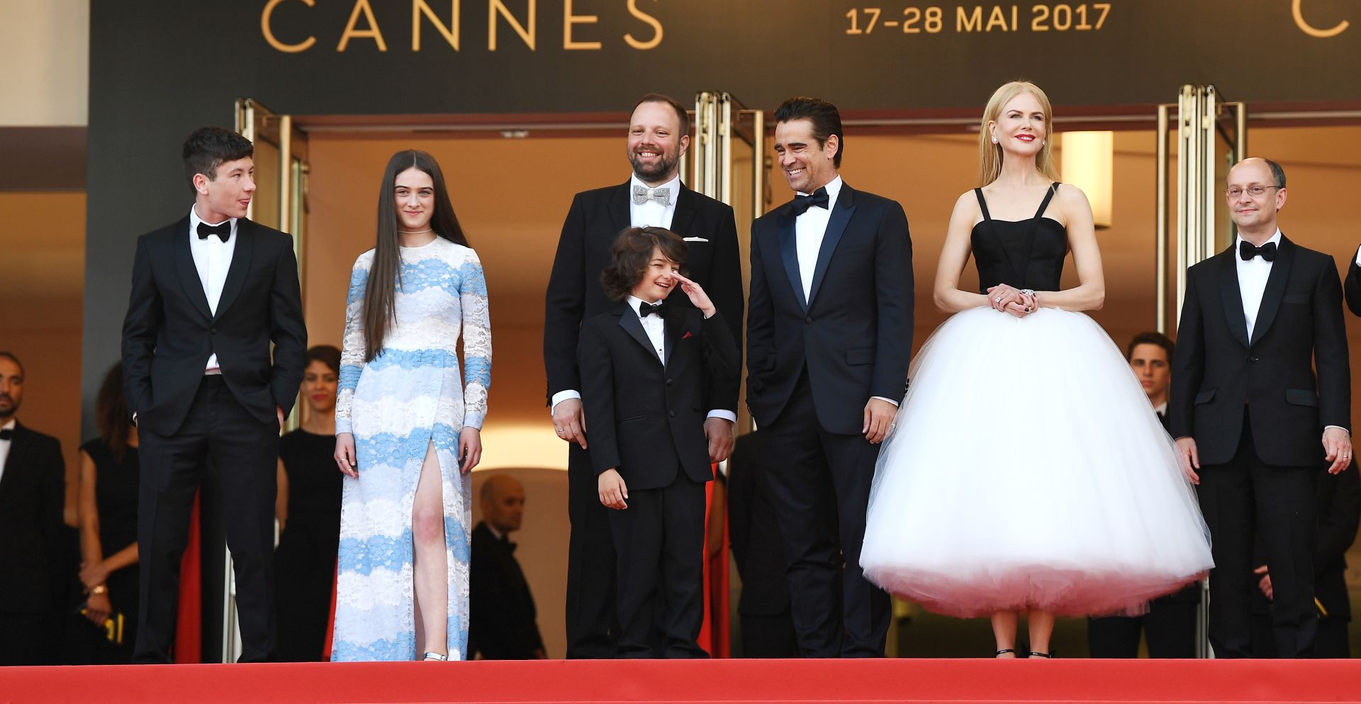 CANNES, FRANCE - MAY 22:  (L-R) Barry Keoghan, Raffey Cassidy, director Yorgos Lanthimos, Sunny Suljic, Colin Farrell, Nicole Kidman and producer Ed Guiney attend the "The Killing Of A Sacred Deer" screening during the 70th annual Cannes Film Festival at Palais des Festivals on May 22, 2017 in Cannes, France.  (Photo by Pascal Le Segretain/Getty Images)