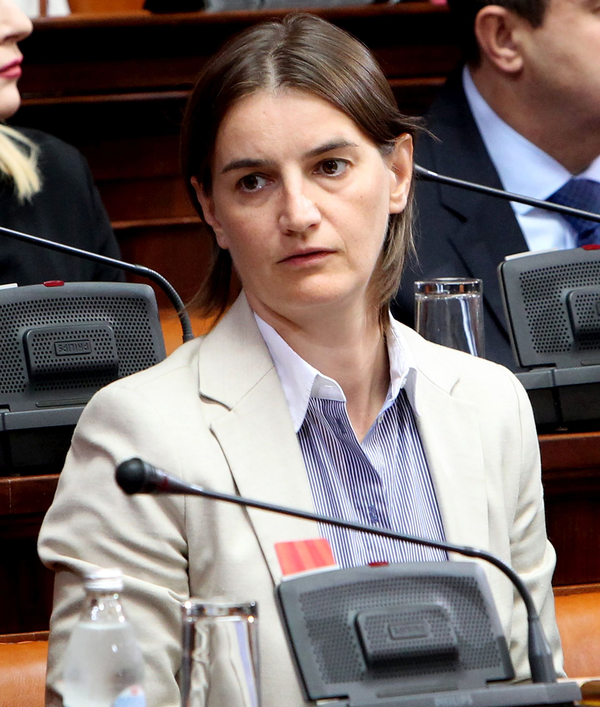 epa06030181 (FILE) - Serbian minister Ana Brnabic during the parliament session in Belgrade, Serbia, 09 August 2016 (reissued 15 June 2017). Serbia's President Aleksandar Vucic has nominated the independent MP Ana Brnabic as Prime Minister, 15 June 2017. Brnabis will become the first woman and first openly-gay politician to occupy the role in the highly conservative Balkan country.  EPA/KOCA SULEJMANOVIC