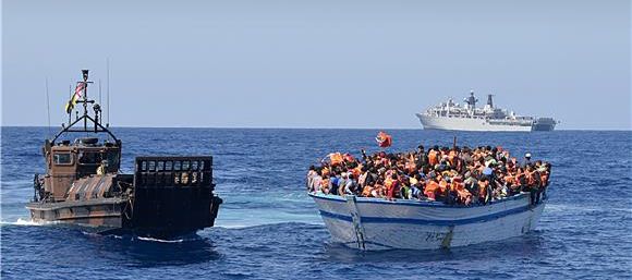 Italija niječe navode da je podržala libijske krijumčare ljudi kako bi zaustavila migrante