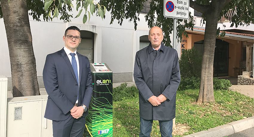 Hrvatska elektroprivreda otvorila ELEN punionicu za električna vozila u Novom Vinodolskom