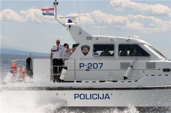 SPLIT Uhićena četvorica Talijana zbog nezakonitog ribolova