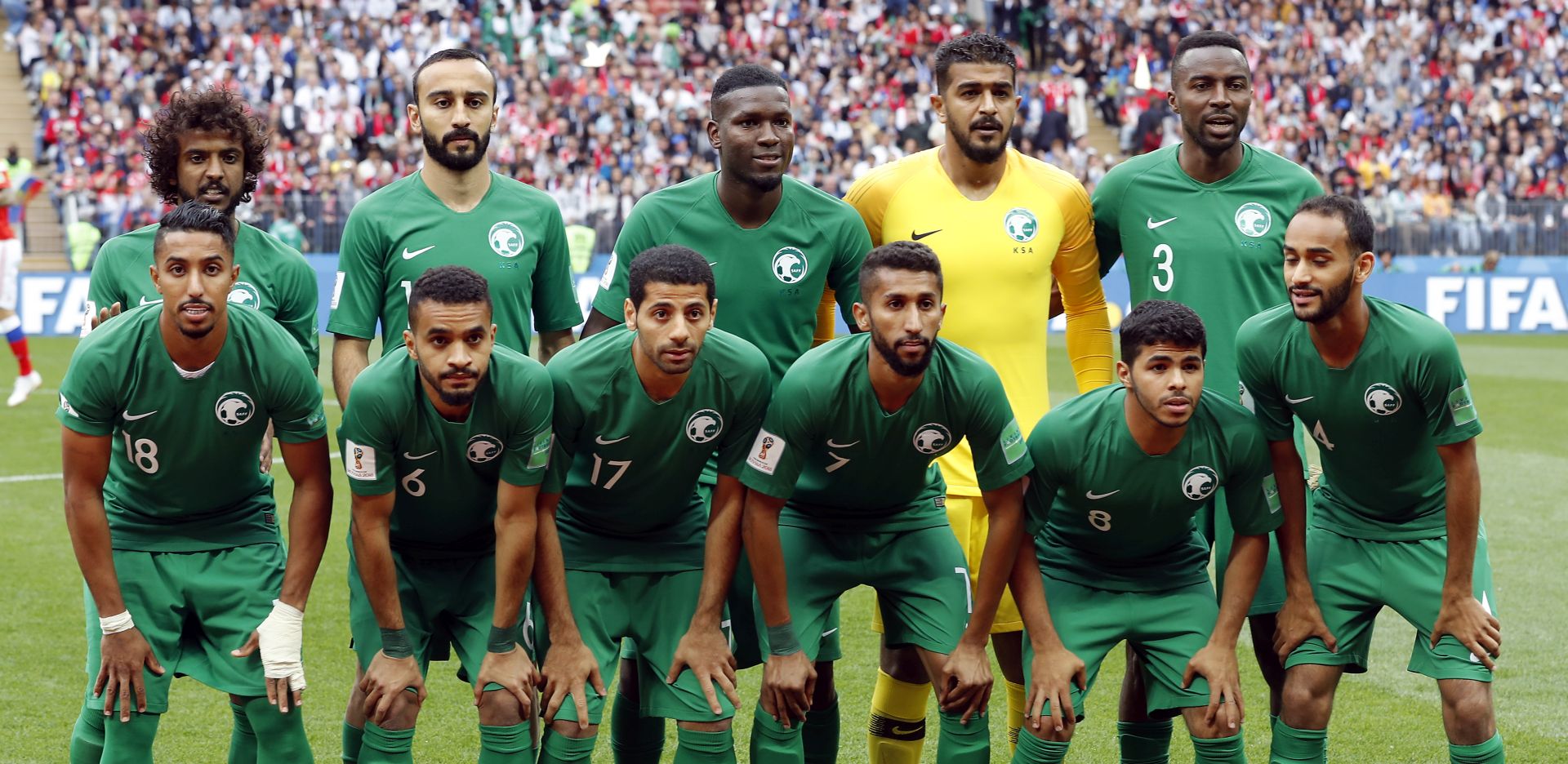 epa06807522 Team of Saudi Arabia poses prior to the FIFA World Cup 2018 group A preliminary round soccer match between Russia and Saudi Arabia in Moscow, Russia, 14 June 2018.

(RESTRICTIONS APPLY: Editorial Use Only, not used in association with any commercial entity - Images must not be used in any form of alert service or push service of any kind including via mobile alert services, downloads to mobile devices or MMS messaging - Images must appear as still images and must not emulate match action video footage - No alteration is made to, and no text or image is superimposed over, any published image which: (a) intentionally obscures or removes a sponsor identification image; or (b) adds or overlays the commercial identification of any third party which is not officially associated with the FIFA World Cup)  EPA/FELIPE TRUEBA   EDITORIAL USE ONLY