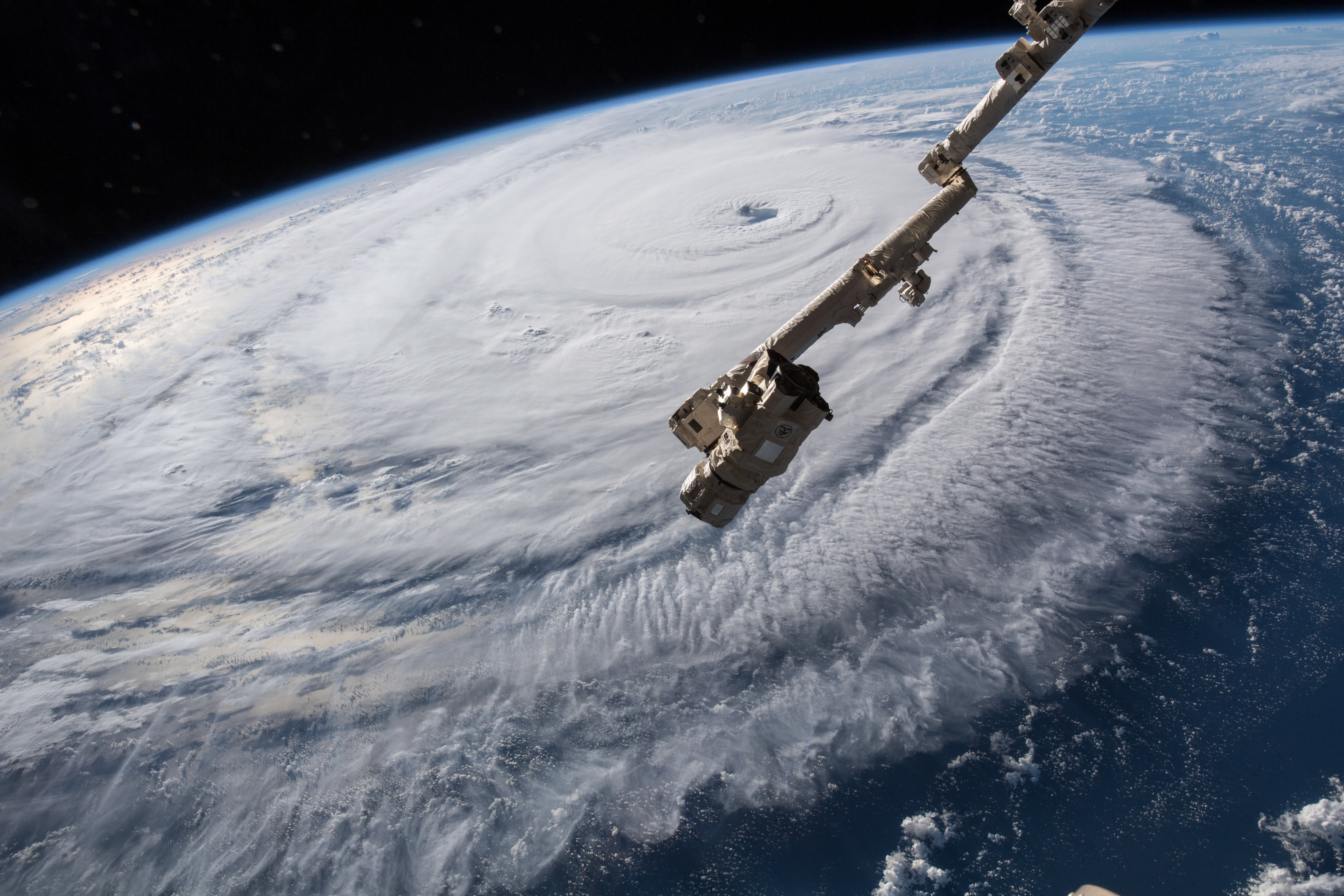 epa07016418 A handout photo made available by NASA on 13 September 2018 shows Hurricane Florence seen from a camera outside the International Space Station (ISS), in space, 12 September 2018, as the storm churned across the Atlantic in a west-northwesterly direction with winds of 130 miles an hour. The National Hurricane Center forecasts additional strengthening for Florence before it reaches the coastline of North Carolina and South Carolina early 14 September.  EPA/NASA HANDOUT  HANDOUT EDITORIAL USE ONLY/NO SALES