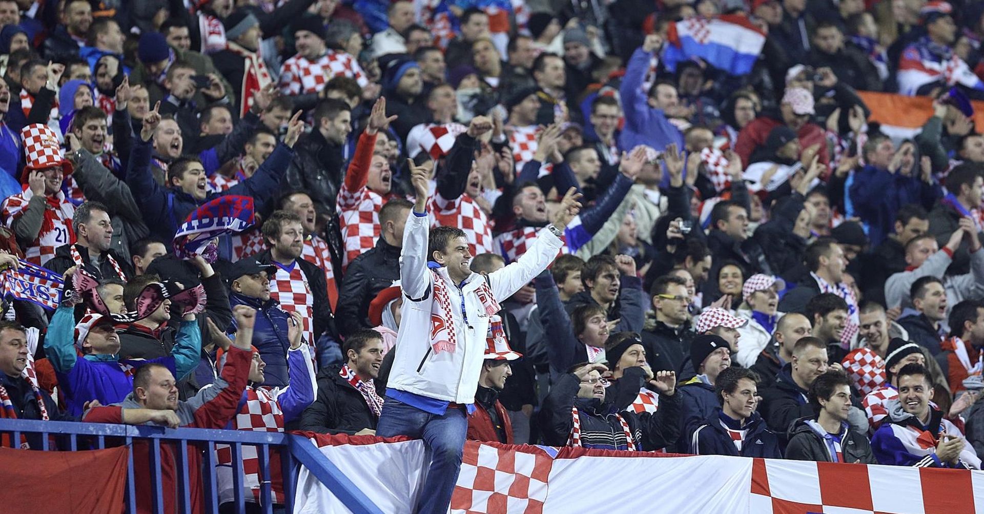 19.11.2013., stadion Maksimir, Zagreb - Dodatne kvalifikacije za SP 2014., Hrvatska - Island. Navijaci Hrvatske. 
Photo: Goran Stanzl/PIXSELL