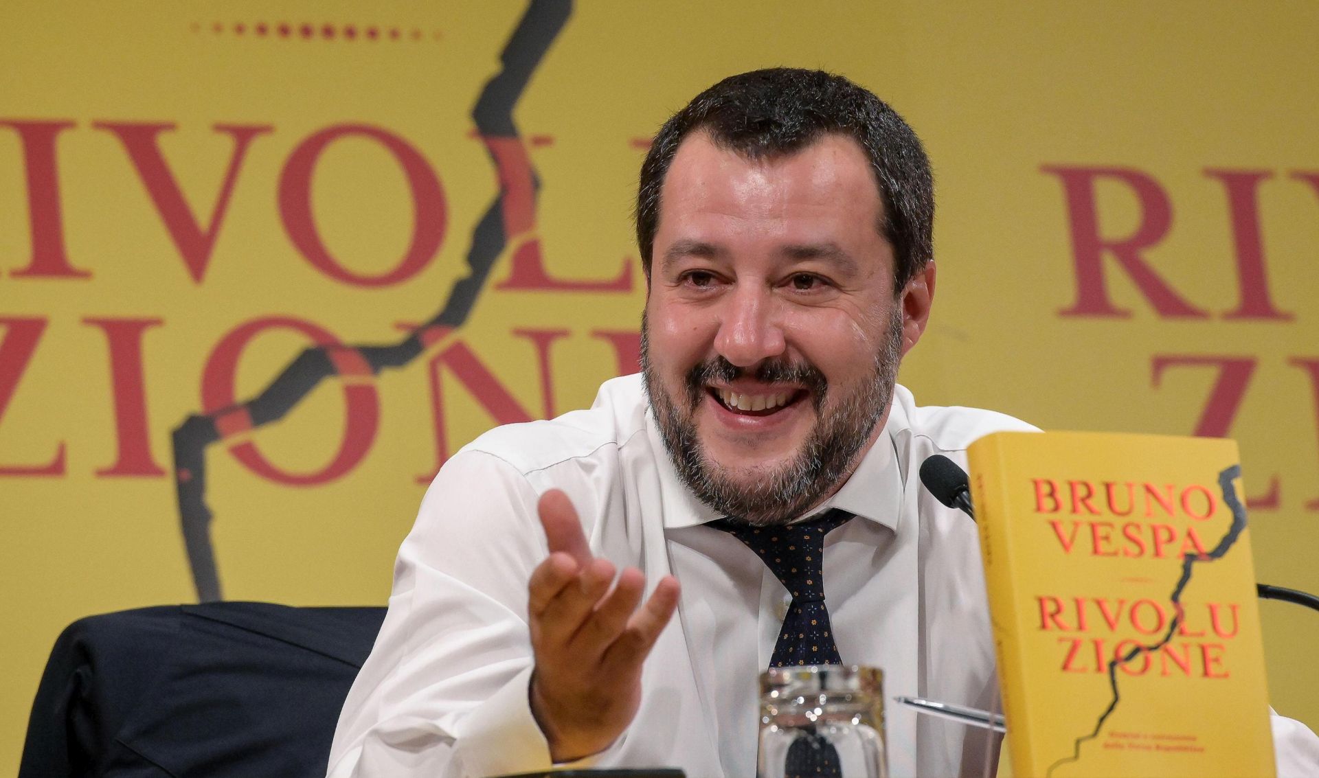 epa07208586 Italian Deputy Premier and Interior Minister, Matteo Salvini speaks during the presentation of the book by Italian journalist Bruno Vespa, tittled 'Revolution - Men and the background of the Third Republic', in Rome, Italy, 04 december 2018.  EPA/ALESSANDRO DI MEO