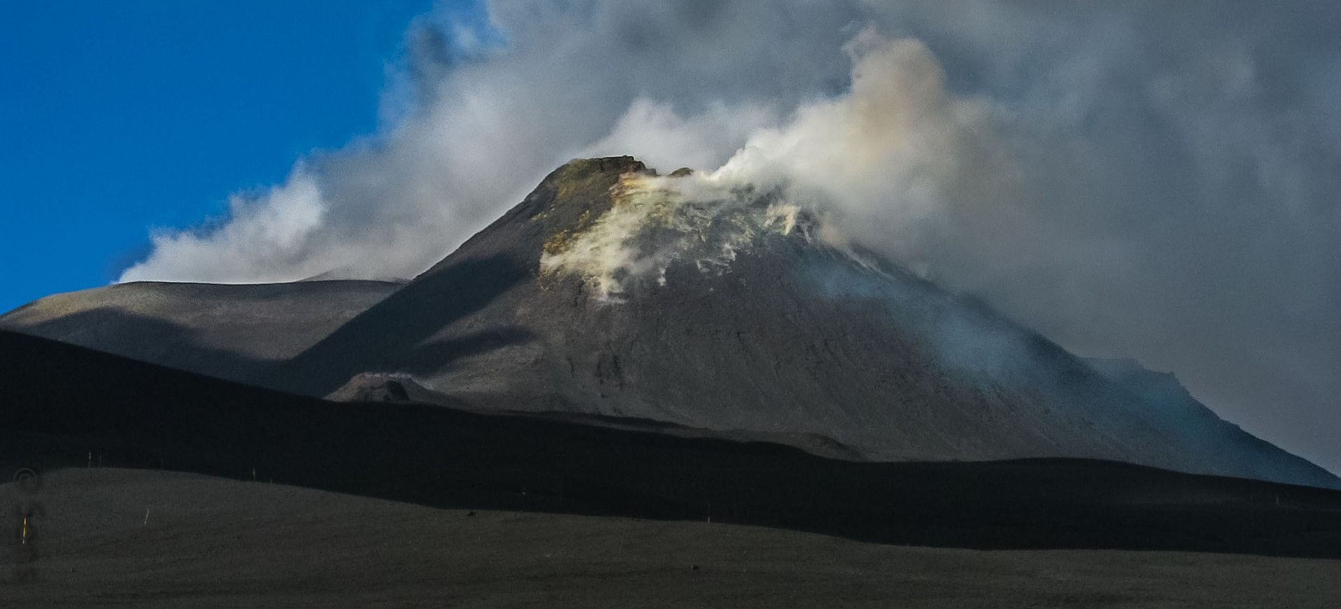 Najmanje četvero ozlijeđenih u manjem potresu nakon erupcije Etne