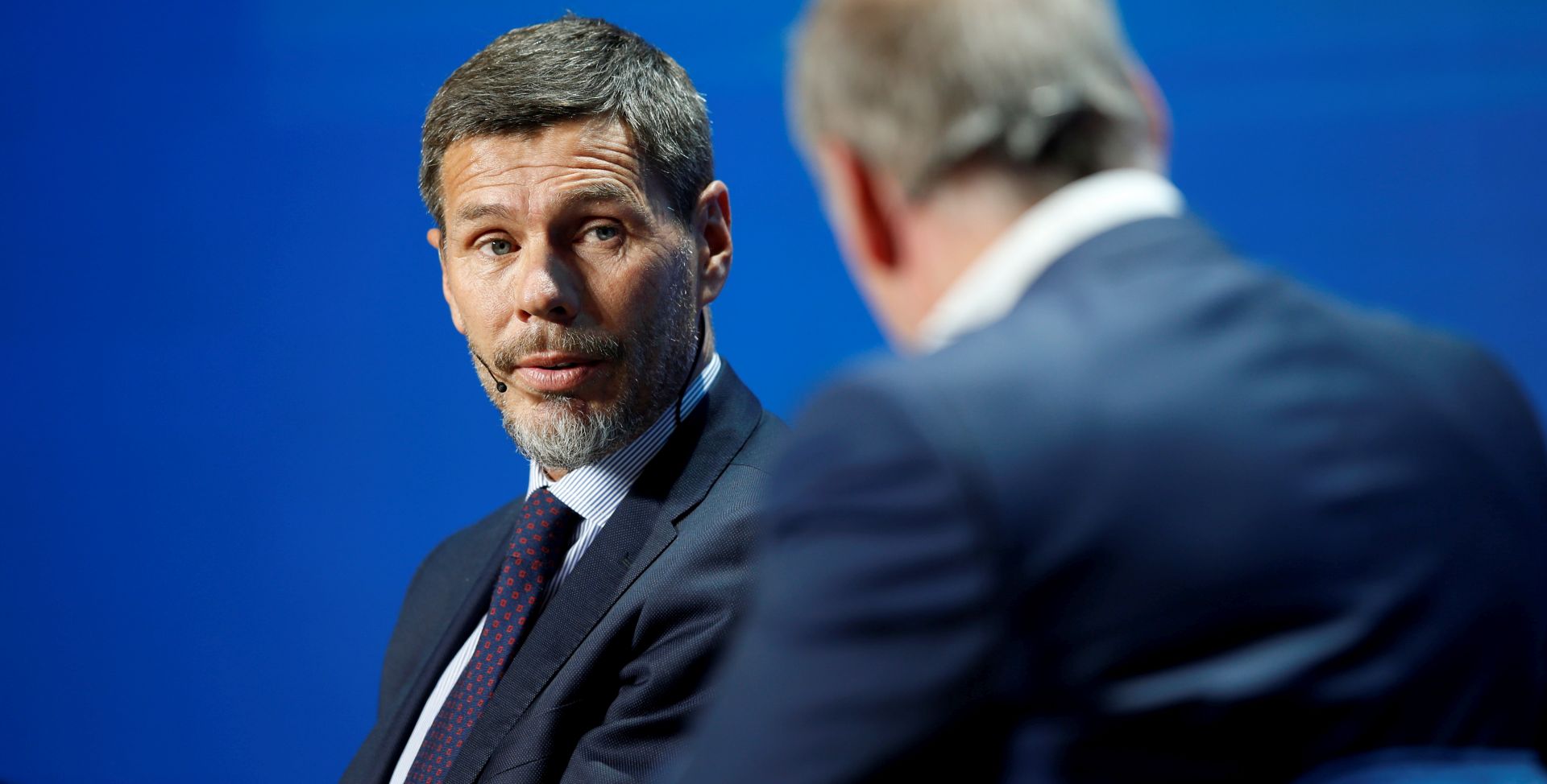 epa07257895 Former Croatian Football player and current Deputy Secretary General of FIFA Zvonimir Boban (L) speaks during the first day of the 13th edition of Dubai International Sports Conference in the Gulf emirate of Dubai, United Arab Emirates, 02 January 2019.  EPA/ALI HAIDER