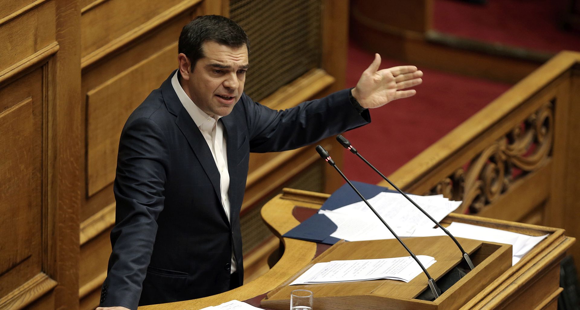 epa07316982 Greek Prime Minister Alexis Tsipras delivers a speech during a debate on the Prespes Agreement in the parliament plenary in Athens, Greece, 24 January 2019. The discussion and processing of the draft law ratifying the name issue agreement signed by Greece and FYROM began on 23 January and will continue until 25 January, when voting will take place.  EPA/SIMELA PANTZARTZI