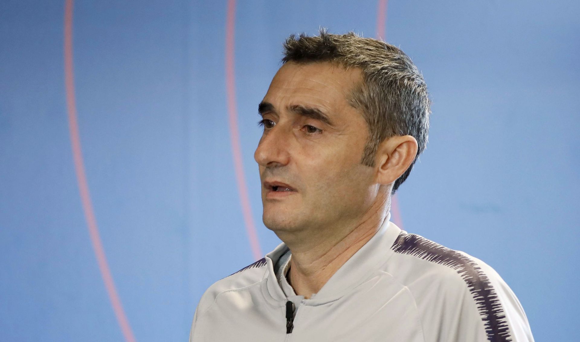epa07321488 Barcelona's FC head coach, Ernesto Valverde, addresses a press conference after the team's training session at Joan Gamper sports city in Barcelona, Spain, 26 January 2019. Barcelona FC faces Girona, 27 January 2019, in a Primera Division Liga match.  EPA/Andreu Dalmau