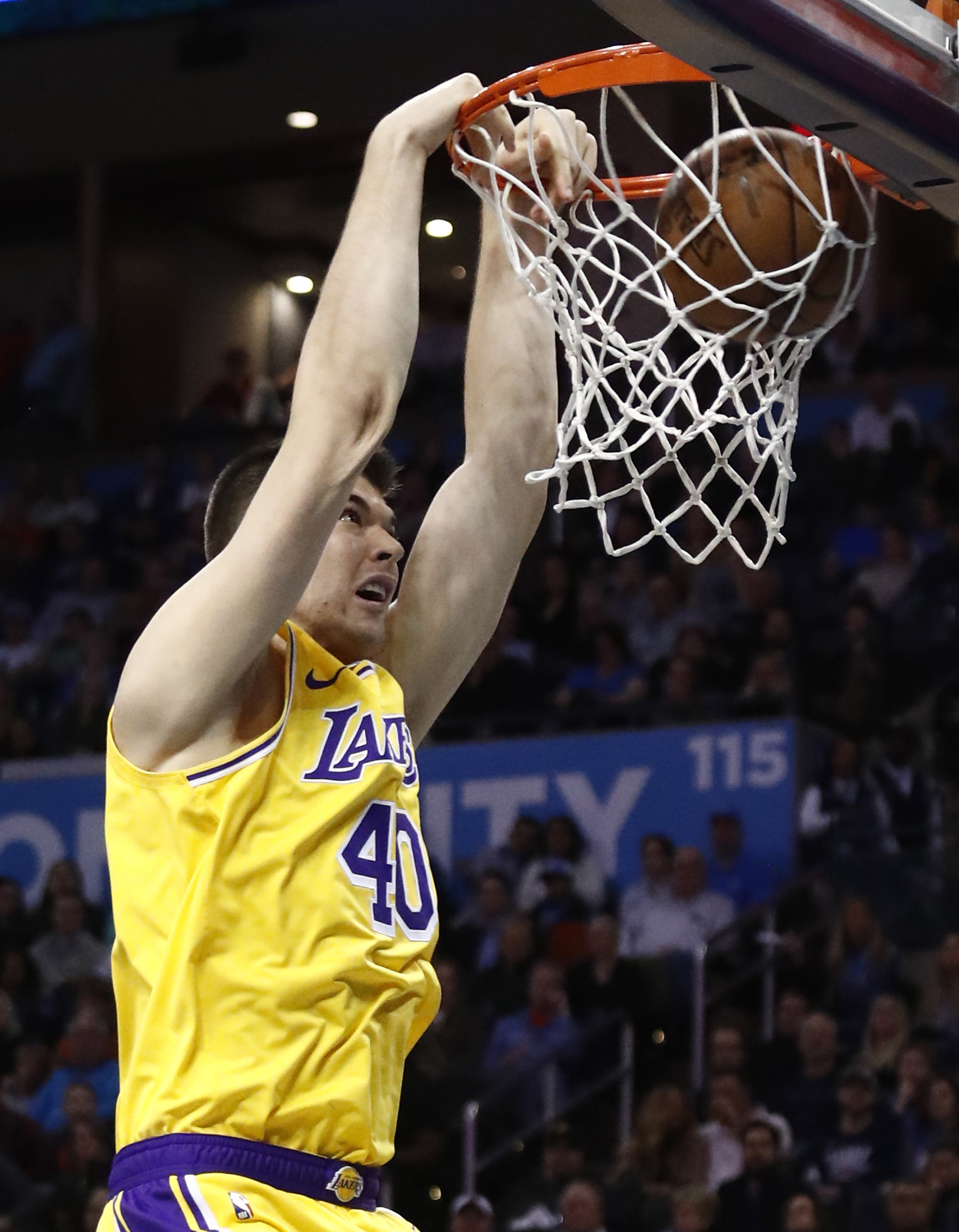 epa07295112 Los Angeles Lakers center Ivica Zubac of Croatia dunks the ball against the Oklahoma City Thunder in the second half of the NBA basketball game between the Los Angeles Lakers and the Oklahoma City Thunder Basketball at Chesapeake Energy Arena in Oklahoma City, Oklahoma, USA, 17 January 2019.  EPA/LARRY W. SMITH SHUTTERSTOCK OUT