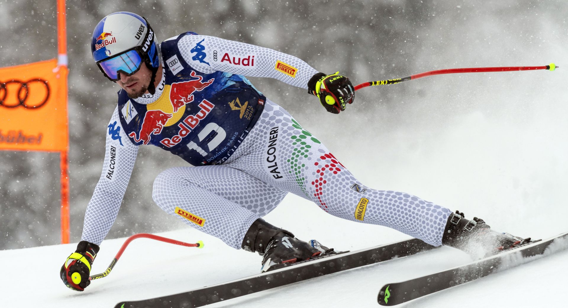 epa07318659 Dominik Paris of Italy is on his way to win the men's Downhill race of the FIS Alpine Skiing World Cup in Kitzbuehel, Austria, 25 January 2019.  EPA/DANIEL MAURER