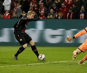 epa07353667 Leverkusen's Julian Brandt (C) scores the 3-1 lead during the German Bundesliga soccer match between 1. FSV Mainz 05 and Bayer Leverkusen in Mainz, Germany, 08 February 2019.  EPA/RONALD WITTEK CONDITIONS - ATTENTION: The DFL regulations prohibit any use of photographs as image sequences and/or quasi-video.