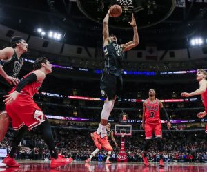 epa07363401 Milwaukee Bucks forward Giannis Antetokounmpo of Greece scores during the NBA game between the Milwaukee Bucks and the Chicago Bulls at the United Center in Chicago, Illinois, USA, 11 February 2019.  EPA/TANNEN MAURY SHUTTERSTOCK OUT