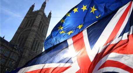May odgađa glasovanje o novom sporazumu o brexitu
