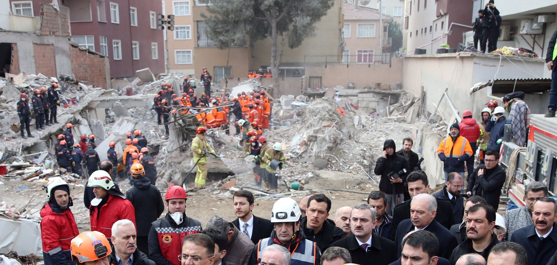 Turkish President Erdogan visits the site of a collapsed residential building in Istanbul Turkish President Tayyip Erdogan visits the site of a collapsed residential building in Istanbul, Turkey February 9, 2019. Murat Kula/Presidential Press Office/Handout via REUTERS ATTENTION EDITORS - THIS PICTURE WAS PROVIDED BY A THIRD PARTY. NO RESALES. NO ARCHIVE HANDOUT