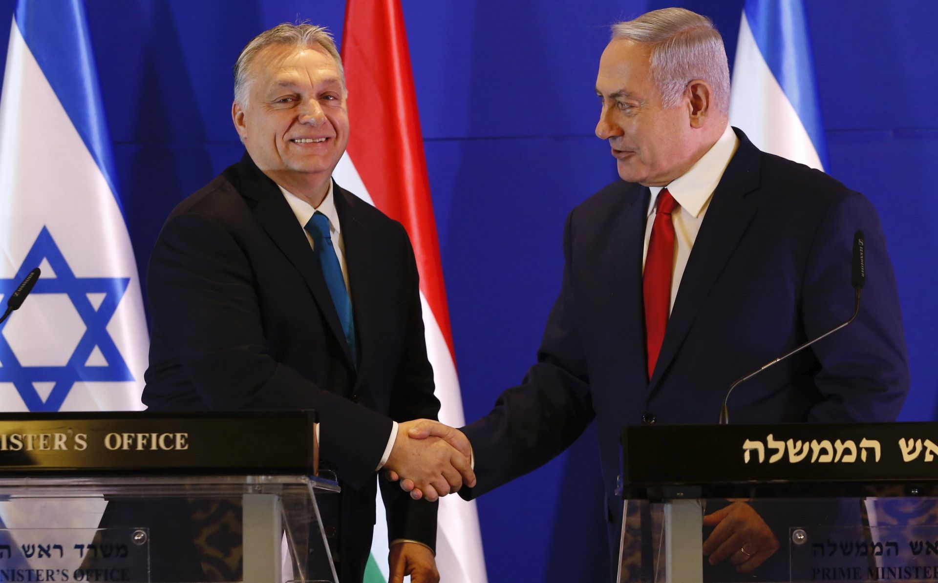 epa07380341 Hungarian Prime Minister Viktor Orban (L) and Israeli Prime Minister Benjamin Netanyahu attend a press conference after their meeting in Jerusalem, in Jerusalem, Israel, 19 February 2019. Viktor Orban is on an official visit in Israel.  EPA/ARIEL SCHALIT / POOL