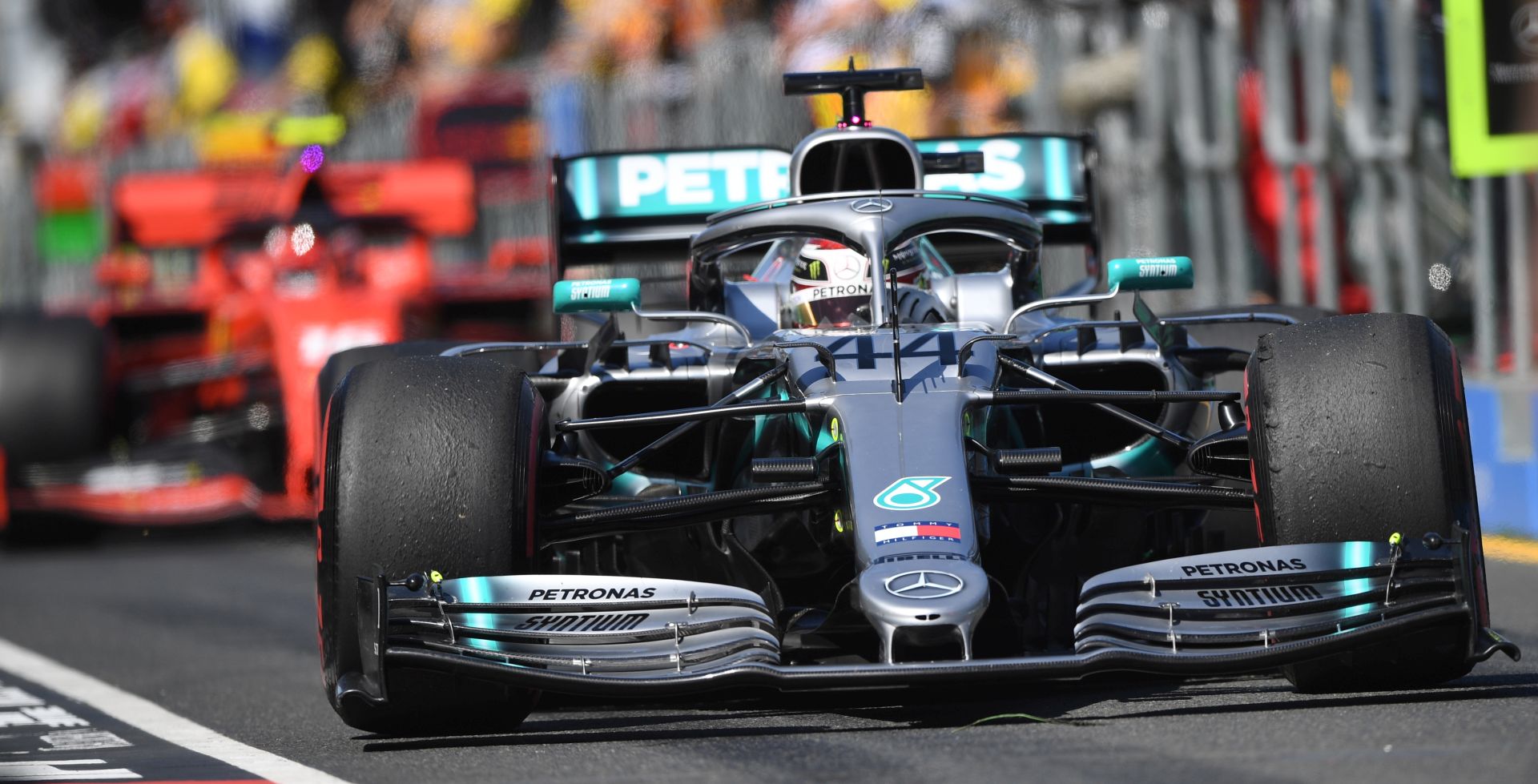 epa07438240 Lewis Hamilton of Britain drives his Mercedes-AMG into the garage during the first practice session during the Formula 1 2019 Australian Grand Prix at the Albert Park Grand Prix Circuit in Melbourne, Australia, 15 March 2019. The 2019 Formula One Grand Prix of Australia will take place on 17 March 2019.  EPA/JULIAN SMITH AUSTRALIA AND NEW ZEALAND OUT