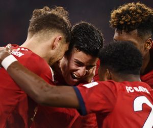 epa07445596 Bayern's Leon Goretzka (L-R), Bayern's James Rodriguez (L-R) and Bayern's Kingsley Coman celebrate during the German Bundesliga soccer match between Bayern Munich and FSV Mainz 05 in Munich, Germany, 17 March 2019.  EPA/LUKAS BARTH-TUTTAS (DFL regulations prohibit any use of photographs as image sequences and/or quasi-video)