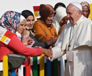 epa07475572 Pope Francis (R) visits the social welfare center run by the Daughters of Charity in Temara, outskirts of Rabat, Morocco, 31 March 2019. Pope Francis is on the apostolic journey to Morocco to highlight the North African nation's tradition of Christian-Muslim ties.  EPA/CIRO FUSCO