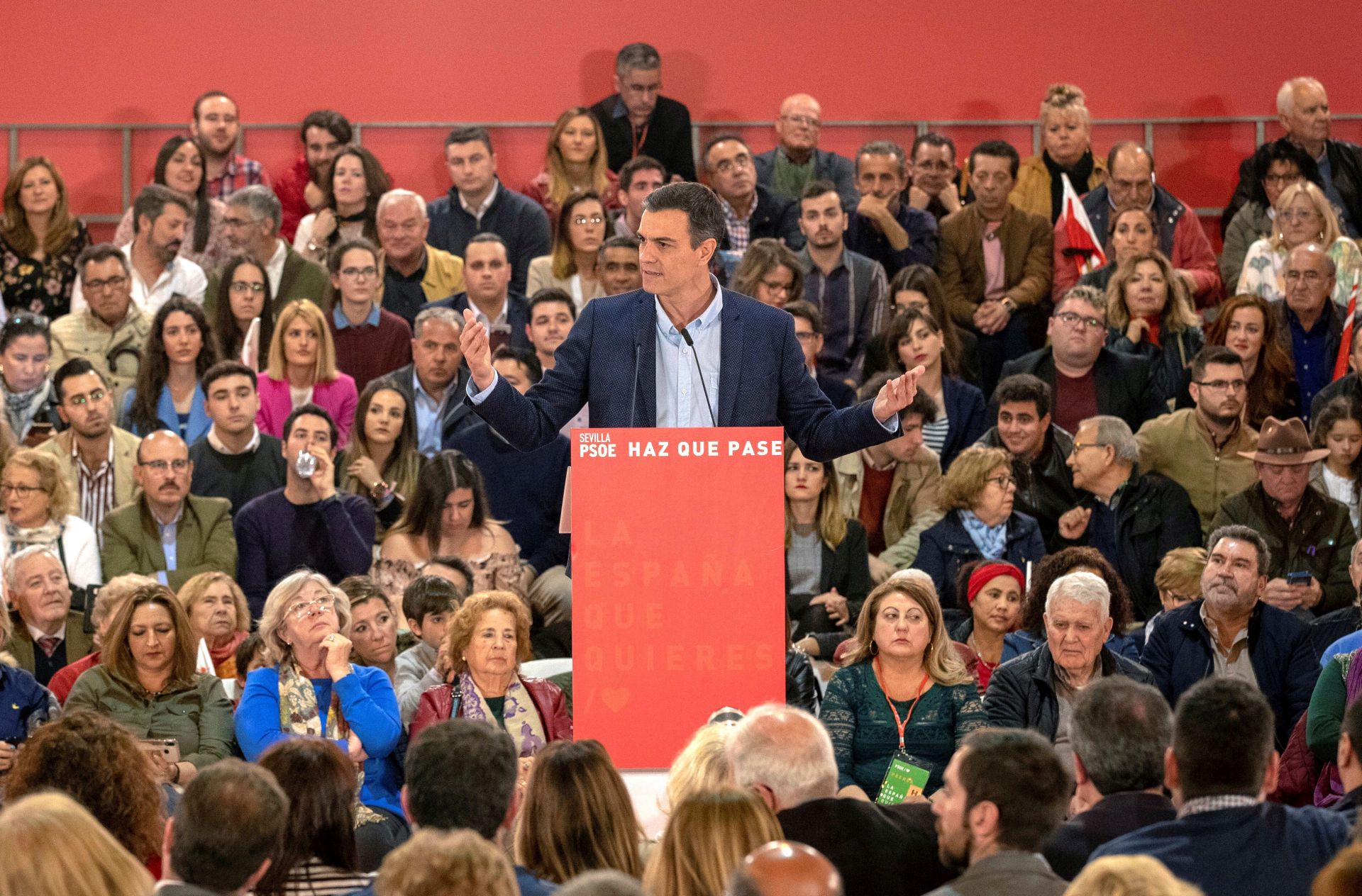 epa07488255 Spanish Prime Minister and candidate for the reelection for Spanish Socialist Workers' Party (PSOE) Pedro Sanchez delivers his speech during a political rally of PSOE in Seville, in the autonomous community of Andalusia, southern Spain, 06 April 2019. Spain will hold anticipated general elections on the upcoming 28 April.  EPA/Julio Munoz
