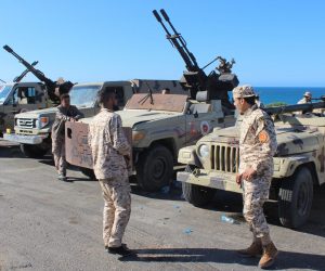epa07489302 Vehicles and militants, reportedly from the Misrata militia, gather to join Tripoli forces, in Tripoli, Libya, 06 April 2019. According to reports, commander of the Libyan National Army (LNA) Khalifa Haftar ordered Libyan forces loyal to him to take the capital Tripoli, held by a UN-backed unity government, sparking fears of further escalation in the country.  EPA/STRINGER