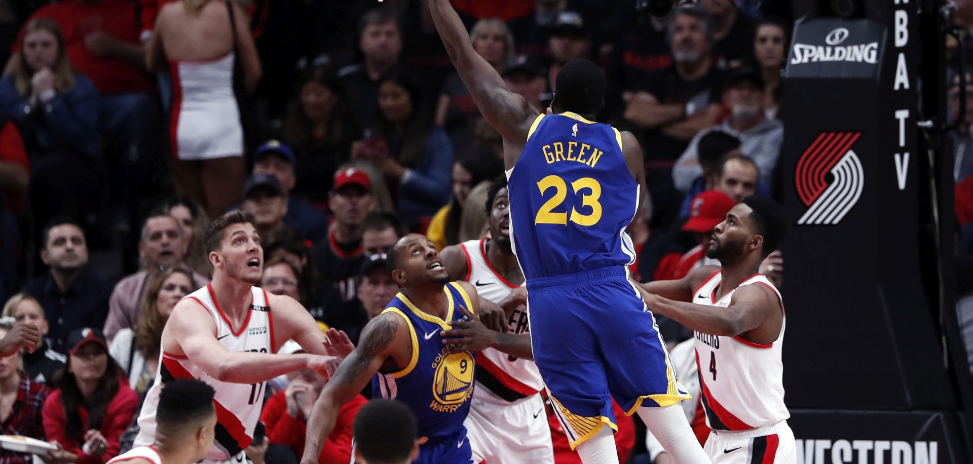 epa07583130 Golden State Warriors forward Draymond Green (2-R) in action during the NBA Western Conference Playoff Finals game three between the Golden State Warriors and the Portland Trail Blazers at the Moda Center in Portland, Oregon, USA, 18 May 2019.  EPA/JOHN G. MABANGLO SHUTTERSTOCK OUT