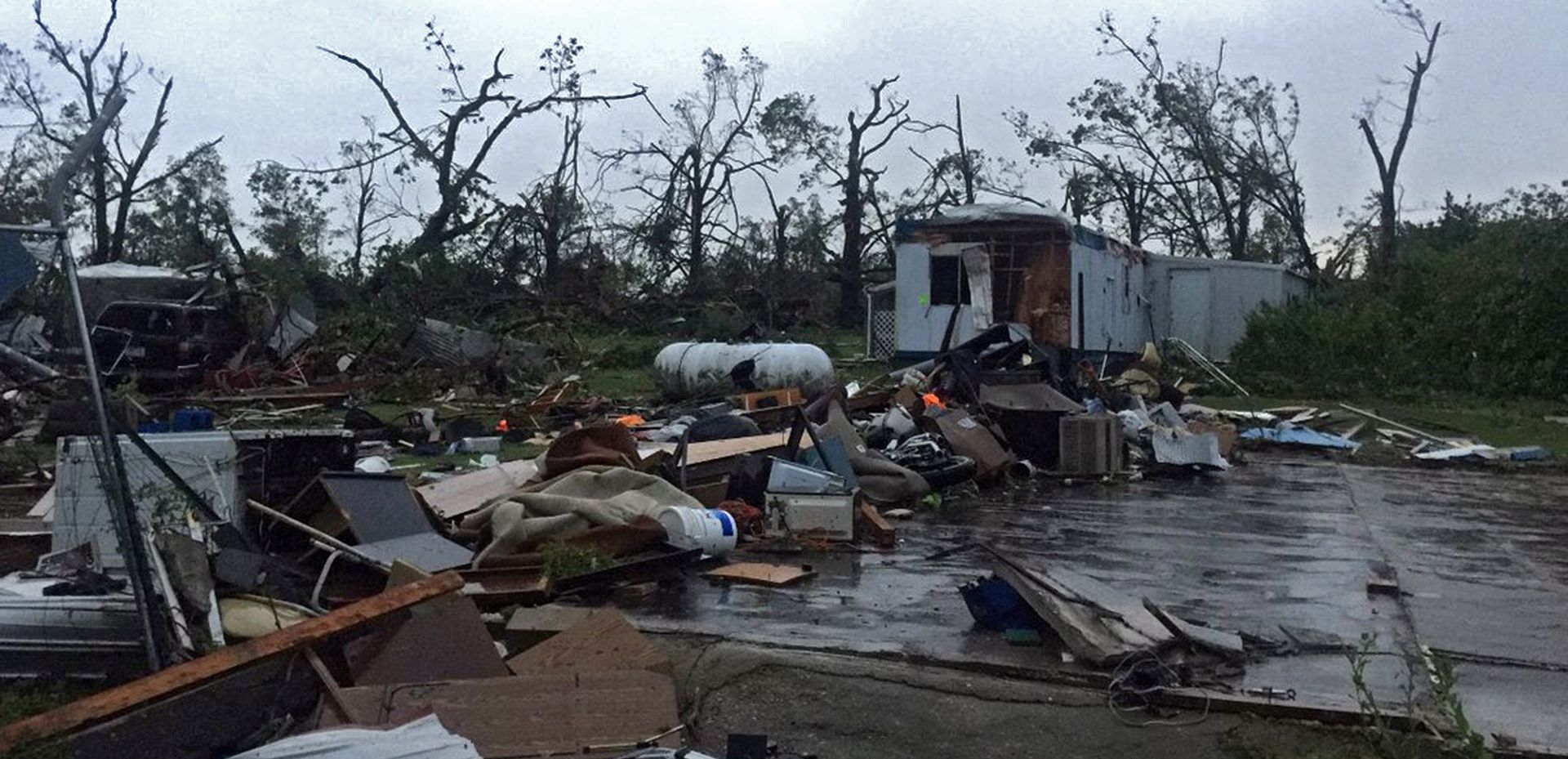 epa07594532 A handout photo made available by the Missouri State Emergency Management Agency shows damage after large storms with tornados moved across the state overnight, in Jefferson City, Missouri, USA, 23 May 2019. A tornado hit Jefferson City, Missouri on 22 May 2019.  EPA/MISSOURI STATE EMERGENCY MANAGEMENT AGENCY / HANDOUT  HANDOUT EDITORIAL USE ONLY/NO SALES