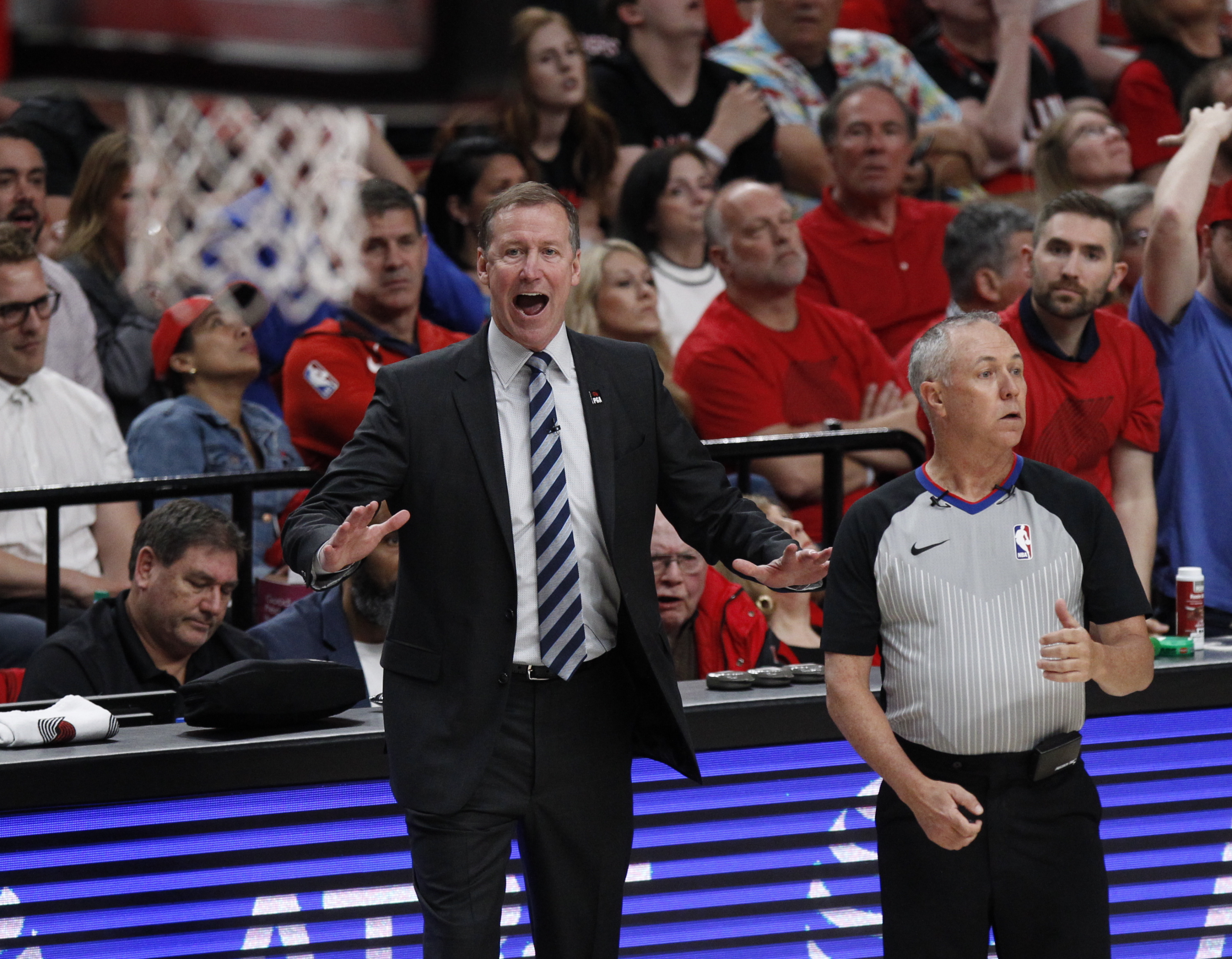 epa07550212 Portland Trail Blazers head coach Terry Stotts (L) reacts on the sideline during the NBA Western Conference second round playoff basketball game four between the Denver Nuggets and the Portland Trail Blazers at the Moda Center in Portland, Oregon, USA, 05 May 2019.  EPA/STEVE DIPAOLA  SHUTTERSTOCK OUT