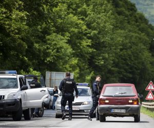 epa07607382 Kosovo's police special unit secure the area near the village of Cabra, northern Kosovo, 28 May 2019. Two police officers were wounded as local Serbs resisted the major anti-smuggling operation, where dozens people were arrested in Serb dominated northern part of the country.  EPA/STRINGER